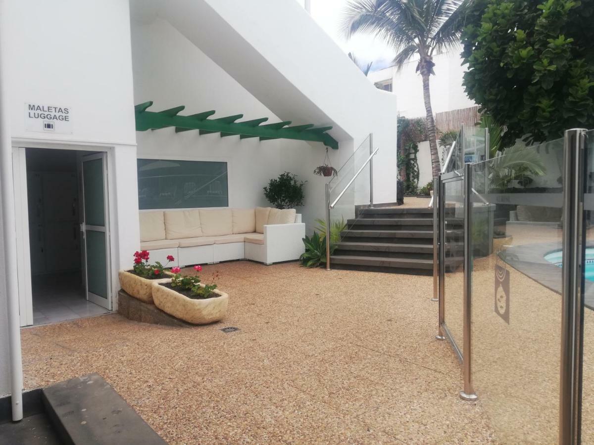 Apartamentos Acuario Sol Puerto del Carmen  Extérieur photo